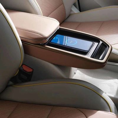Geely Geometry M6 SUV سایز متوسط ​​150 کیلومتر بر ساعت 5 در 5 نفره برای سفرهای خانوادگی
