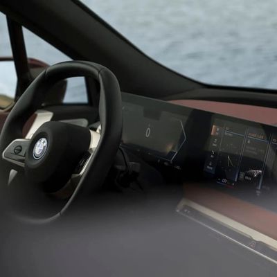 بی ام و 2023 ix M60 xdrive40 xdrive50 SUV لوکس الکتریکی دارای محدوده 665 کیلومتر است