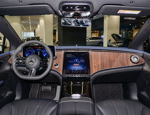 مرسدس سدان برقی 4MATIC