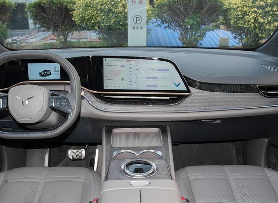 202/253 KW موتور Hongqi لیموزین اتومبیل الکتریکی با حداکثر سرعت 200 Km/h و طول 4925mm