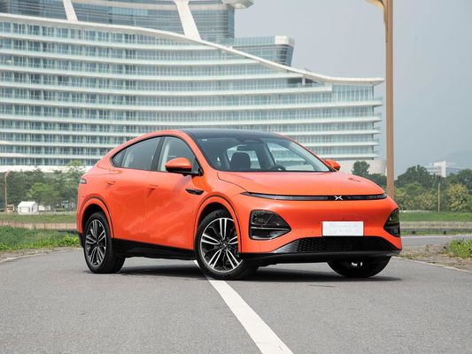2025 Xpeng G6 قدرتمند با ظرفیت باتری 68.5/80.8 کیلو وات و زمان شارژ سریع 0.2 ساعت با برد طولانی