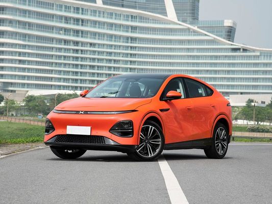 2025 Xpeng G6 قدرتمند با ظرفیت باتری 68.5/80.8 کیلو وات و زمان شارژ سریع 0.2 ساعت با برد طولانی