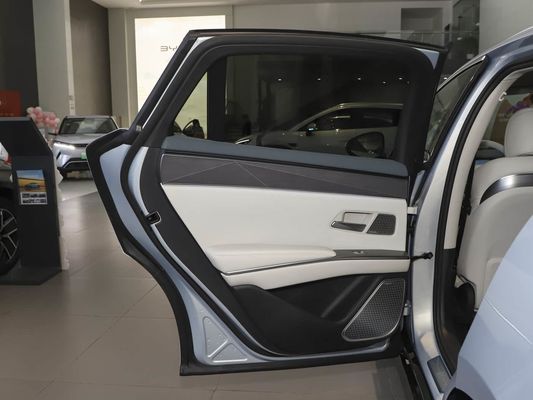 2025 خودرو الکتریکی قدرتمند هان L BYD با حداکثر قدرت 500 KW و فرمان چرم 1000 ولت ولتاژ بالا شارژ سریع