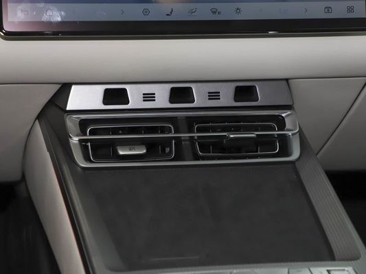2025 خودرو الکتریکی قدرتمند هان L BYD با حداکثر قدرت 500 KW و فرمان چرم 1000 ولت ولتاژ بالا شارژ سریع
