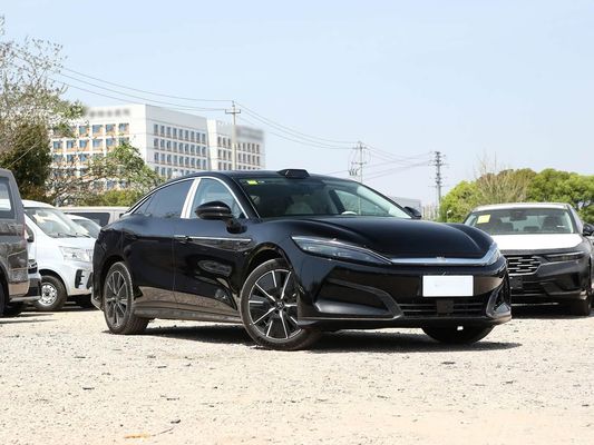 مدل خودرو 601km محدوده 83.2kWh ظرفیت باتری AWD شارژ سریع سقف خورشیدی ساختار ولتاژ بالا راحت برای خانواده