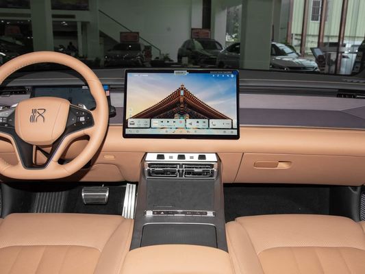 مدل خودرو 601km محدوده 83.2kWh ظرفیت باتری AWD شارژ سریع سقف خورشیدی ساختار ولتاژ بالا راحت برای خانواده