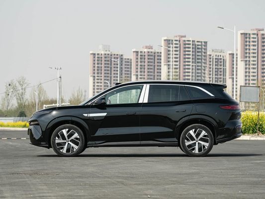2025 BYD خودروهای الکتریکی جدید برای عملکرد Tang L 810kW قدرت AWD شارژ سریع 1000w/h 600km Range Range طولانی 7 صندلی با سقف