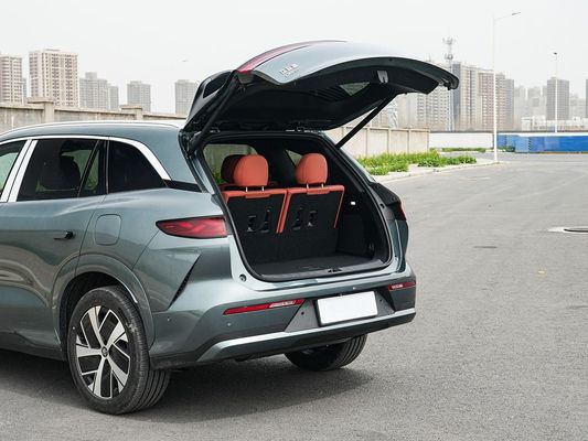 2025 BYD خودروهای الکتریکی جدید برای عملکرد Tang L 810kW قدرت AWD شارژ سریع 1000w/h 600km Range Range طولانی 7 صندلی با سقف