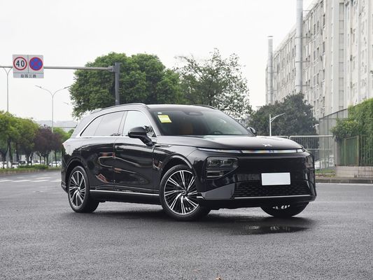 2025 Xpeng G9 SUV کاملا الکتریکی 93.1kWh ظرفیت باتری 423kW حداکثر قدرت موتور 680 کیلومتر برد طولانی و شارژ سریع با سقف خورشیدی