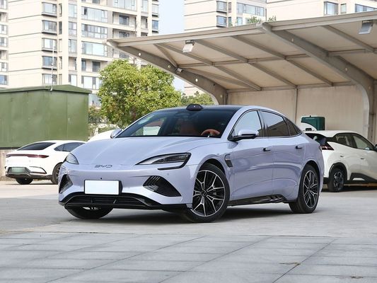 2025 BYD خودرو الکتریکی مهر EV مدل هوشمند 650KM برد طولانی 80.64kWh باتری شارژ سریع گرم فروش با سقف خورشیدی