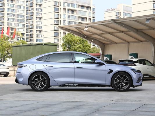 2025 BYD خودرو الکتریکی مهر EV مدل هوشمند 650KM برد طولانی 80.64kWh باتری شارژ سریع گرم فروش با سقف خورشیدی
