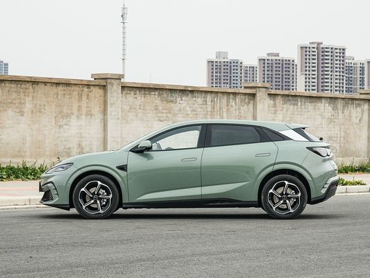 2025 BYD مهر خودرو الکتریکی 06GT زمان شارژ سریع 0.33 ساعت و عملکرد برد طولانی 550 کیلومتر باتری بزرگ با سقف خورشیدی برای خانواده
