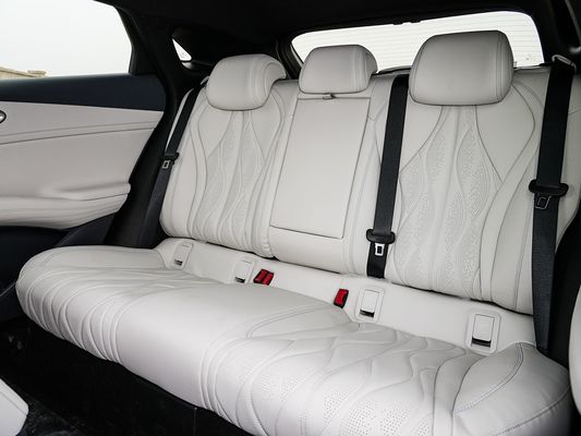 2025 BYD مهر خودرو الکتریکی 06GT زمان شارژ سریع 0.33 ساعت و عملکرد برد طولانی 550 کیلومتر باتری بزرگ با سقف خورشیدی برای خانواده