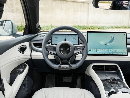 2025 BYD مهر خودرو الکتریکی 06GT زمان شارژ سریع 0.33 ساعت و عملکرد برد طولانی 550 کیلومتر باتری بزرگ با سقف خورشیدی برای خانواده