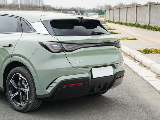 2025 BYD مهر خودرو الکتریکی 06GT زمان شارژ سریع 0.33 ساعت و عملکرد برد طولانی 550 کیلومتر باتری بزرگ با سقف خورشیدی برای خانواده