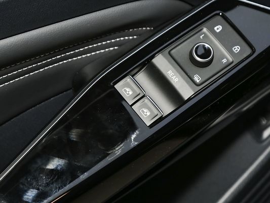 2025 VW ID4 مدل جدید بهترین پیشنهاد اتومبیل الکتریکی فروش داغ EV فولکس واگن 601km محدوده و 0.67hrs زمان شارژ سریع